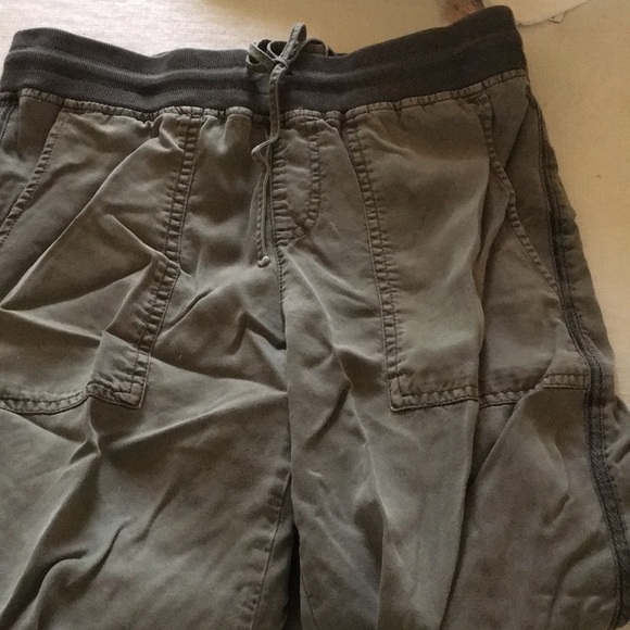 Vince Camuto drawstring military/utility pant - Picture 2 of 2